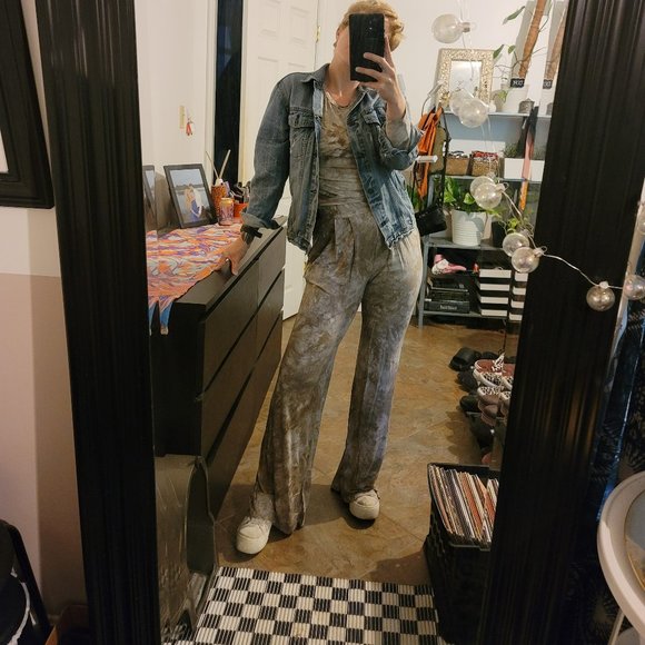 Tie Dye Lounge Set - Picture 2 of 6